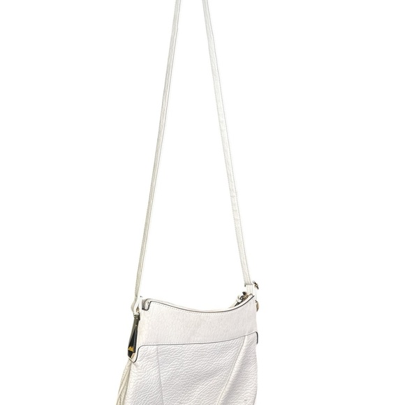 Jessica Simpson Chic Cream Crossbody Bag - Picture 3 of 4